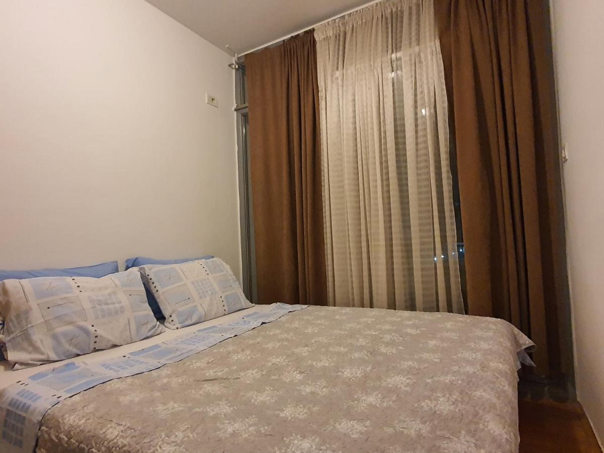 Delta Apartment Подгорица Екстериор снимка